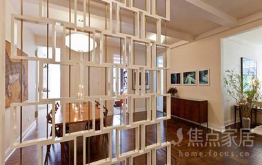 客廳里的博古架屏風(fēng)怎么擺放