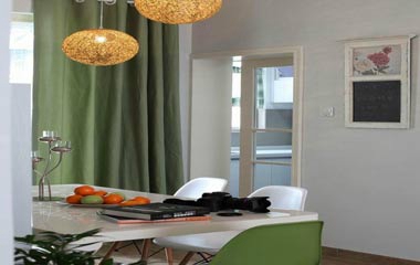 幸福之家，簡單裝修，93后小美女