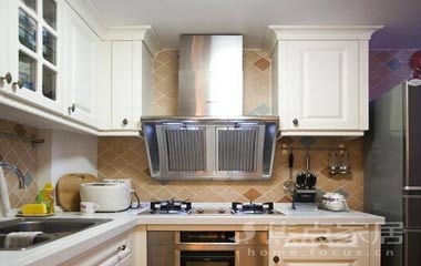 側吸式VS頂吸式，廚房吸油煙機哪種好