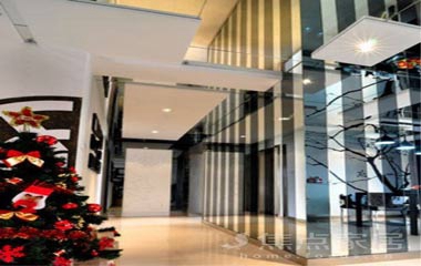 家居裝飾 背景墻隱形門(mén)的裝修