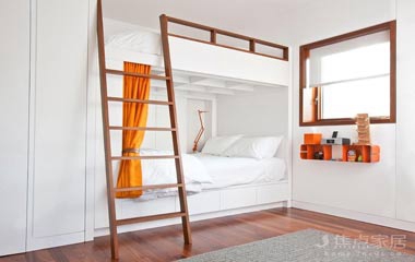 空間的榻榻米上下鋪