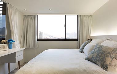 小戶型公寓：姐妹倆的溫馨小居室