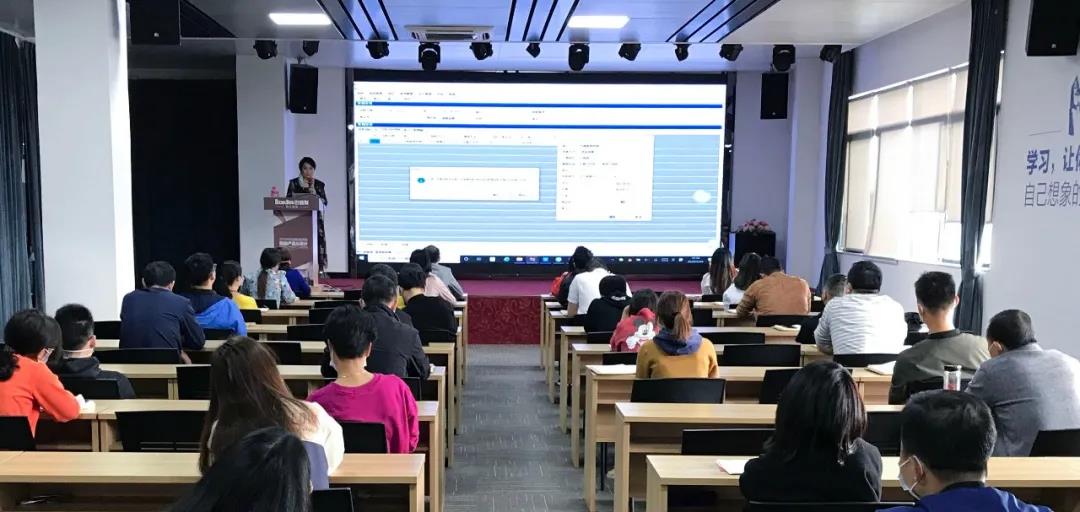 降低疫情沖擊,政策要更有力